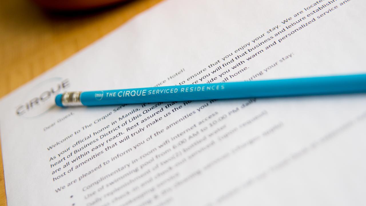 The Cirque Serviced Residences Quezon City Extérieur photo